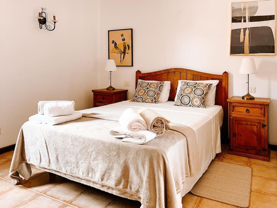 Casa Buna Colorada